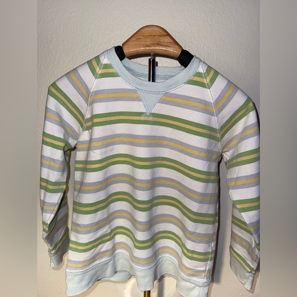 The Beaufort Bonnet Company Cassidy Comfy Crewneck Sweatshirt, size 5 - Picture 2 of 5